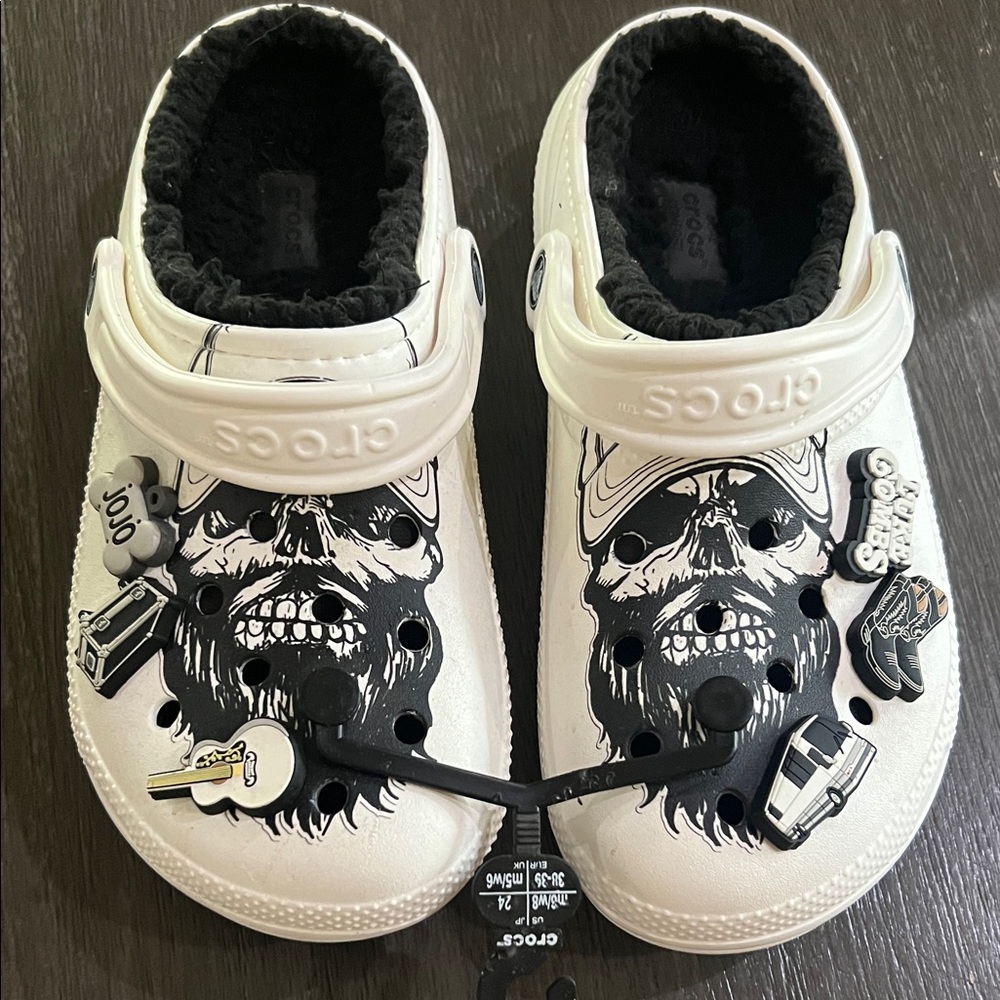 CROCS Luke Comb